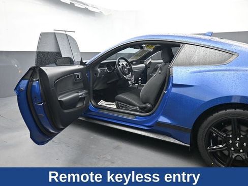 Used 2022 Ford Mustang GT image 14