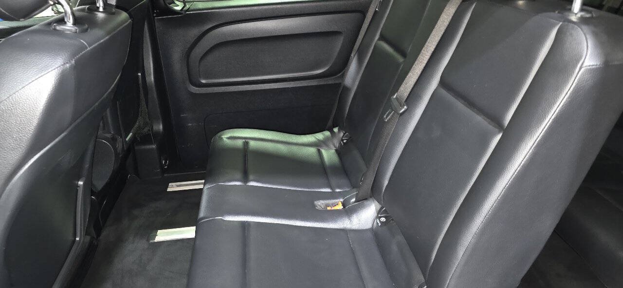 Used 2018 Mercedes-Benz Metris Passenger image 8