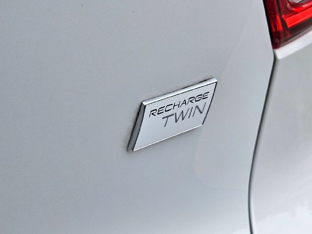 Certified 2023 Volvo XC40 Recharge Ultimate w/ Protection Package Premier AWD/4WD image 11