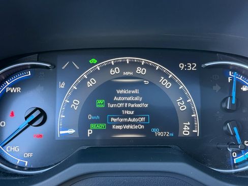 Used 2024 Toyota RAV4 SE w/ Weather & Moonroof Package AWD/4WD image 15