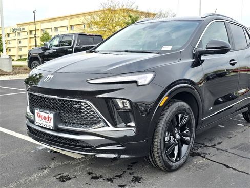 New 2026 Buick Encore GX Sport Touring image 10