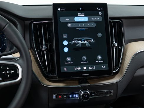 New 2026 Volvo XC60 B5 Core image 19