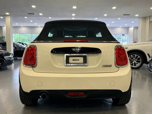 Used 2018 MINI Cooper Convertible FWD image 6