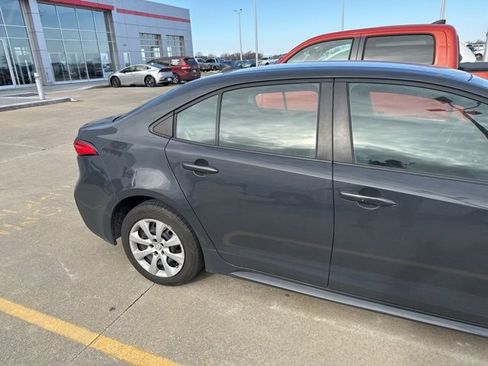 Used 2023 Toyota Corolla LE image 15