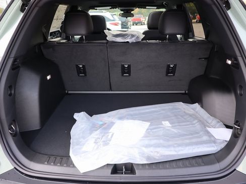 New 2026 Chevrolet Equinox LT w/ Convenience Package II image 23