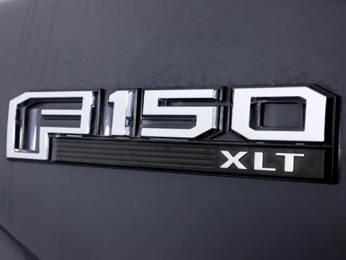 Used 2016 Ford F150 XLT w/ Equipment Group 302A Luxury image 40