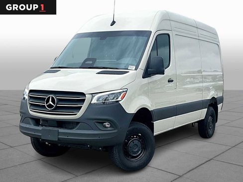 New 2025 Mercedes-Benz Sprinter 2500 image 1