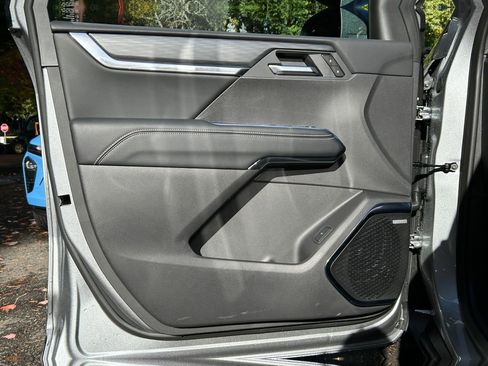 New 2026 GMC Acadia Elevation w/ Elevation Premium Package image 22