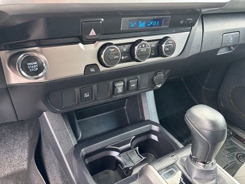 Used 2023 Toyota Tacoma SR5 RWD image 19