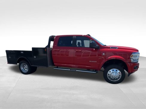 Used 2024 RAM 4500 Laramie AWD/4WD image 9
