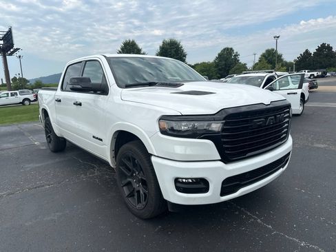 Used 2025 RAM 1500 Laramie w/ Night Edition AWD/4WD image 3