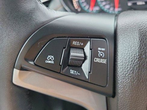 Used 2021 Chevrolet Trax LT w/ Redline Edition image 24