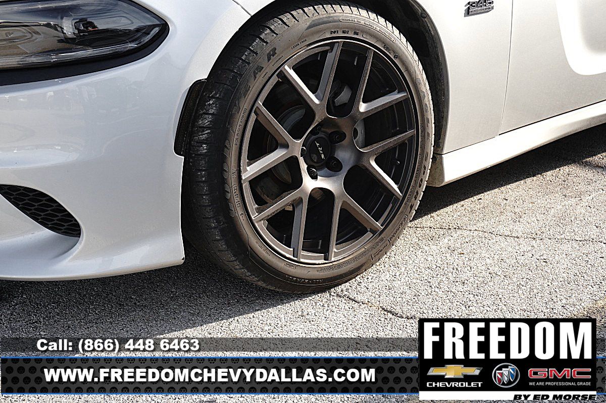 Used 2023 Dodge Charger R/T w/ Blacktop Package RWD image 10