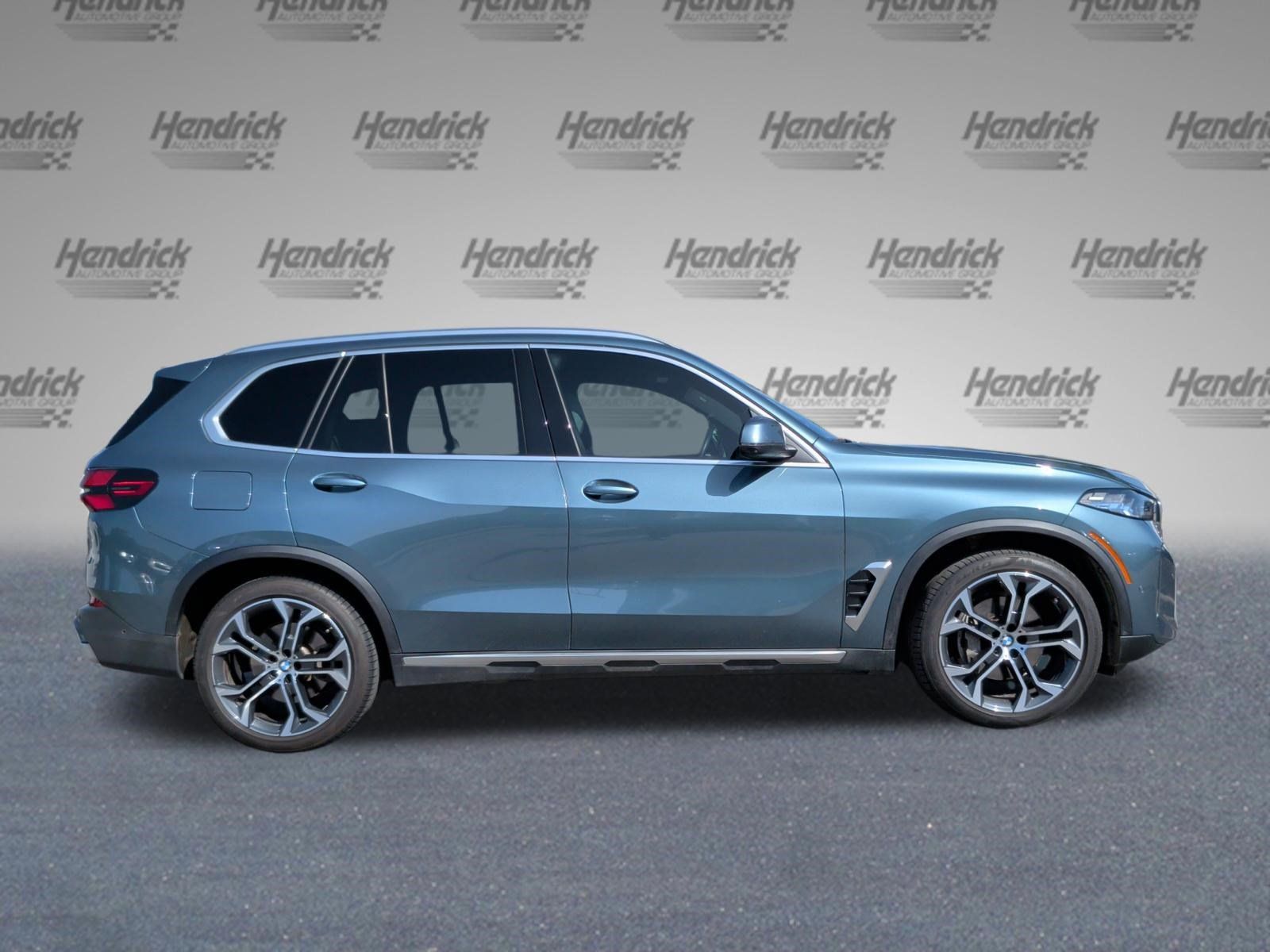 Used 2024 BMW X5 xDrive40i w/ Premium Package AWD/4WD image 6
