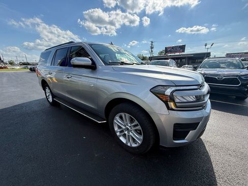 Used 2022 Ford Expedition Max XLT AWD/4WD image 1