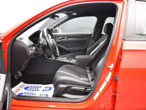 Used 2023 Honda Civic Sport image 14