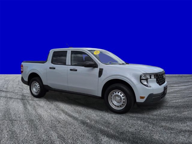 Certified 2025 Ford Maverick XL w/ Equipment Group 102A AWD/4WD image 2