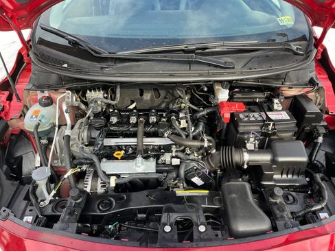 Used 2025 Nissan Versa SV image 28