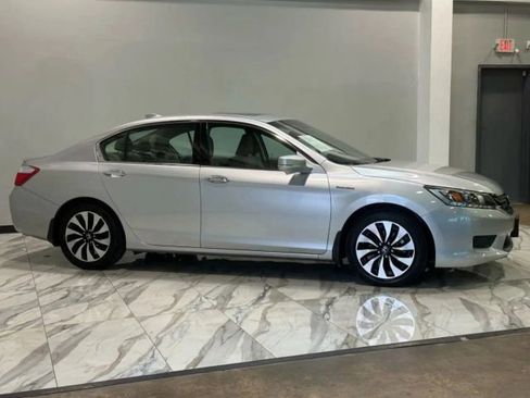 Used 2014 Honda Accord EX-L image 5