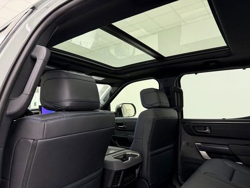 New 2026 Toyota Tundra Platinum image 31