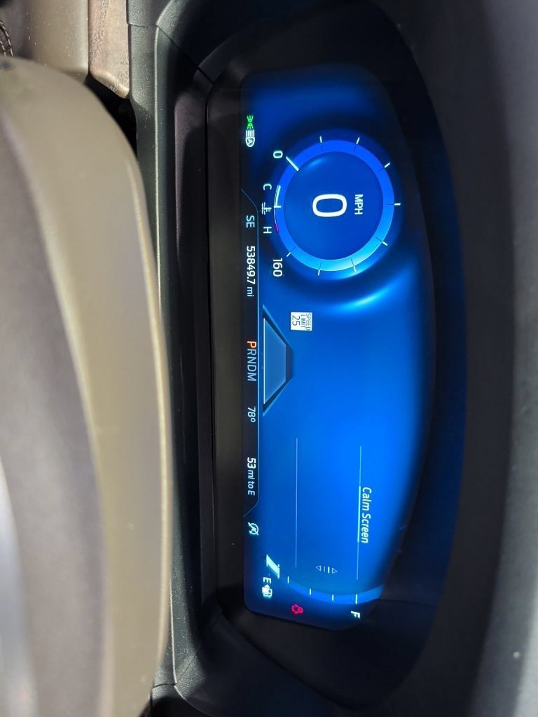 Used 2020 Ford Explorer Platinum w/ Premium Technology Package AWD/4WD image 3