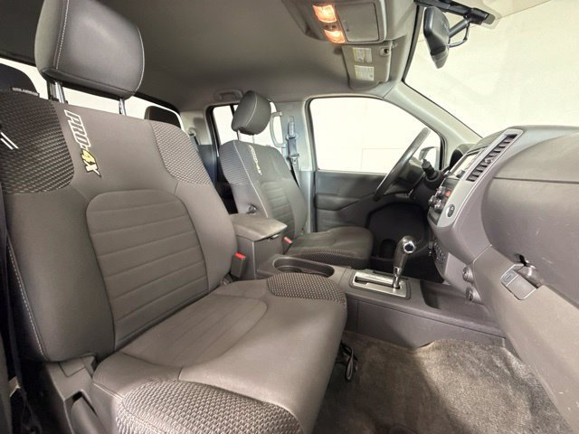 Used 2018 Nissan Frontier PRO-4X AWD/4WD image 31