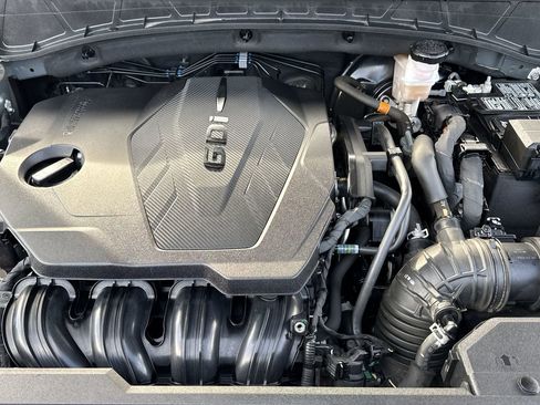 Certified 2022 Hyundai Tucson Limited image 11