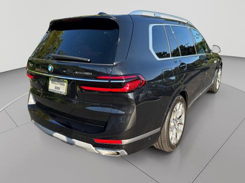 Used 2026 BMW X7 xDrive40i AWD/4WD image 37