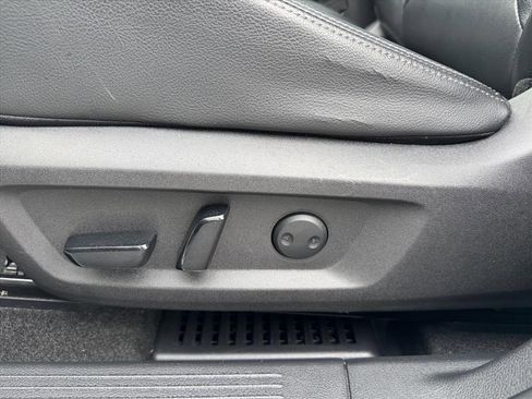 Certified 2021 Nissan Rogue SL w/ Premium Package image 14