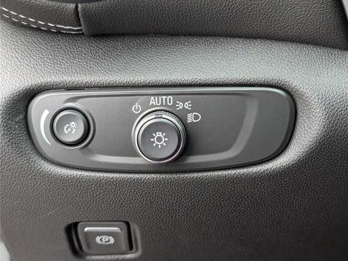 New 2026 Chevrolet Blazer LT w/ Convenience Package image 17