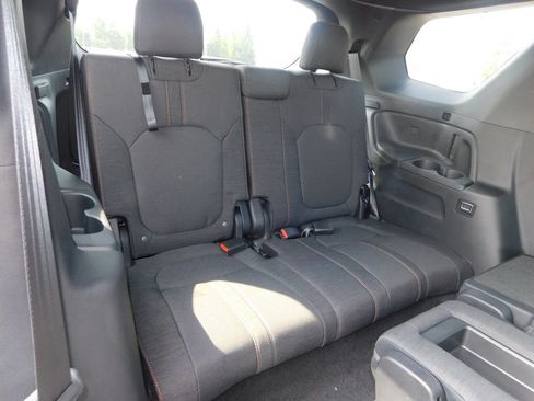 Used 2026 Honda Pilot Sport image 32
