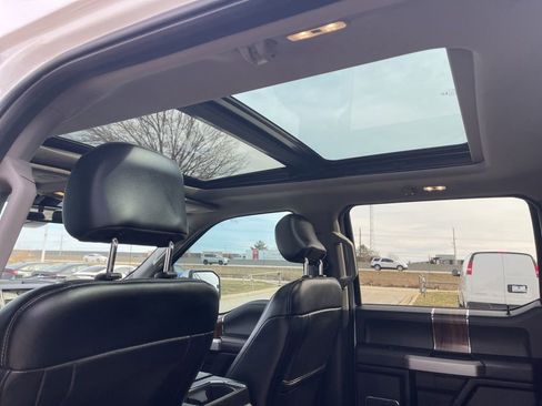 Used 2015 Ford F150 Lariat w/ Equipment Group 502A Luxury image 21