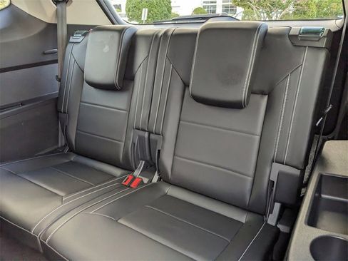 Certified 2023 Volkswagen Atlas SE w/ Panoramic Sunroof Package image 20