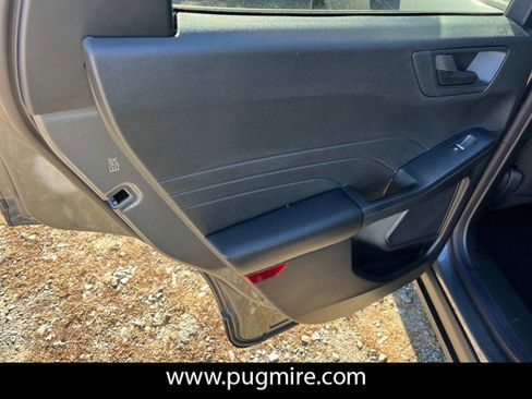 New 2025 Ford Escape Active image 13