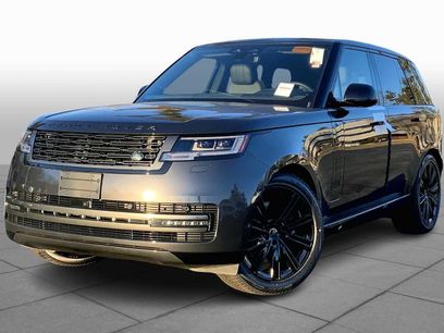 New 2025 Land Rover Range Rover SE