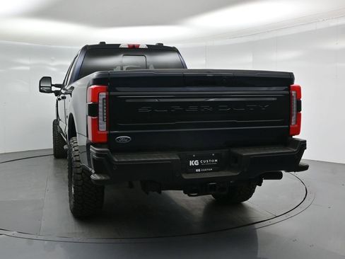New 2025 Ford F250 Platinum image 26
