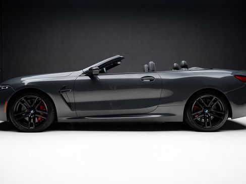 Used 2022 BMW M8 Competition w/ M Carbon Exterior Package AWD/4WD image 21