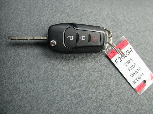 New 2025 Ford F250 XL w/ FX4 Off-Road Package image 42