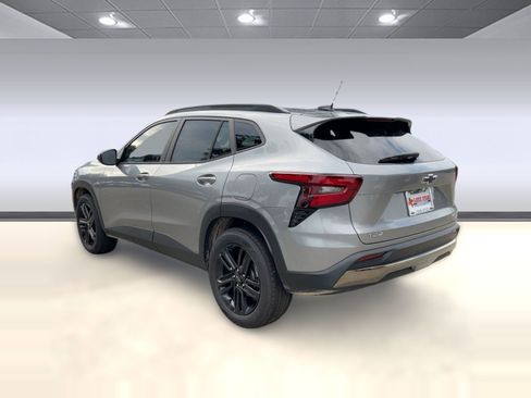 Used 2026 Chevrolet Trax ACTIV w/ Driver Confidence Package image 3