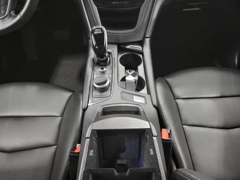 Certified 2025 Cadillac XT5 Premium Luxury image 17