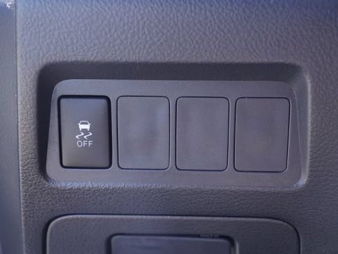 Used 2013 Toyota Matrix S w/ S Sport Pkg FWD image 11