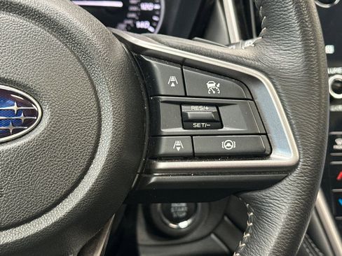 Used 2025 Subaru Outback Premium image 31