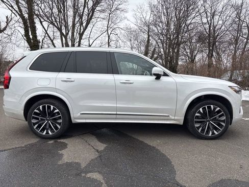 New 2026 Volvo XC90 B6 Plus w/ Protection Package Premier image 8