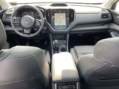 Certified 2025 Subaru Ascent Bronze Edition w/ Onyx Package image 15