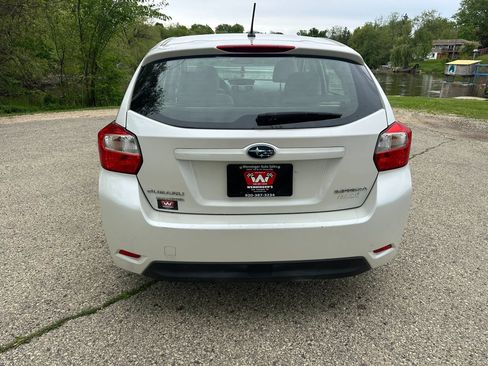 Used 2013 Subaru Impreza 2.0i Premium w/ All-Weather Pkg AWD/4WD image 7