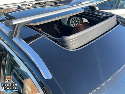 Used 2019 Audi e-tron Prestige w/ Prestige Package image 80