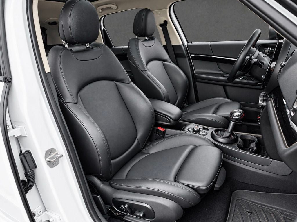 Used 2019 MINI Cooper Countryman S w/ Premium Package AWD/4WD image 10