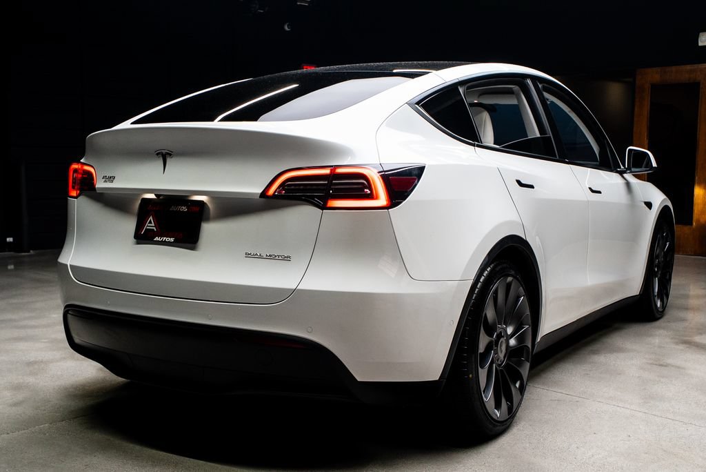 Used 2021 Tesla Model Y Performance AWD/4WD image 16