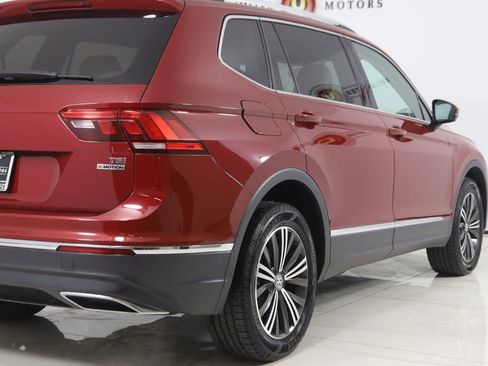 Used 2018 Volkswagen Tiguan SEL w/ 3rd Row Seat Package image 47