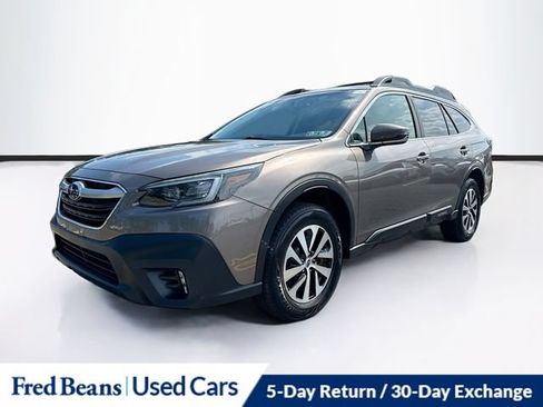 Used 2021 Subaru Outback Premium w/ Popular Package #1 AWD/4WD image 3